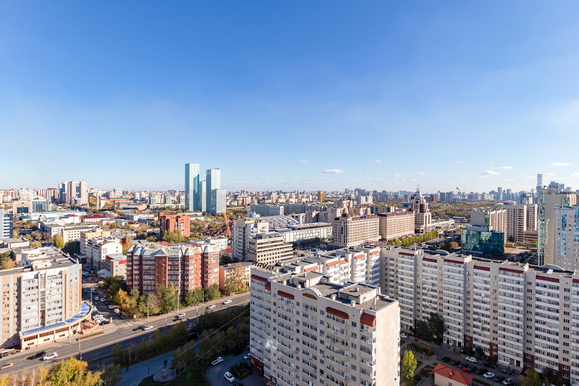 Вид на Астану с 22-го этажа