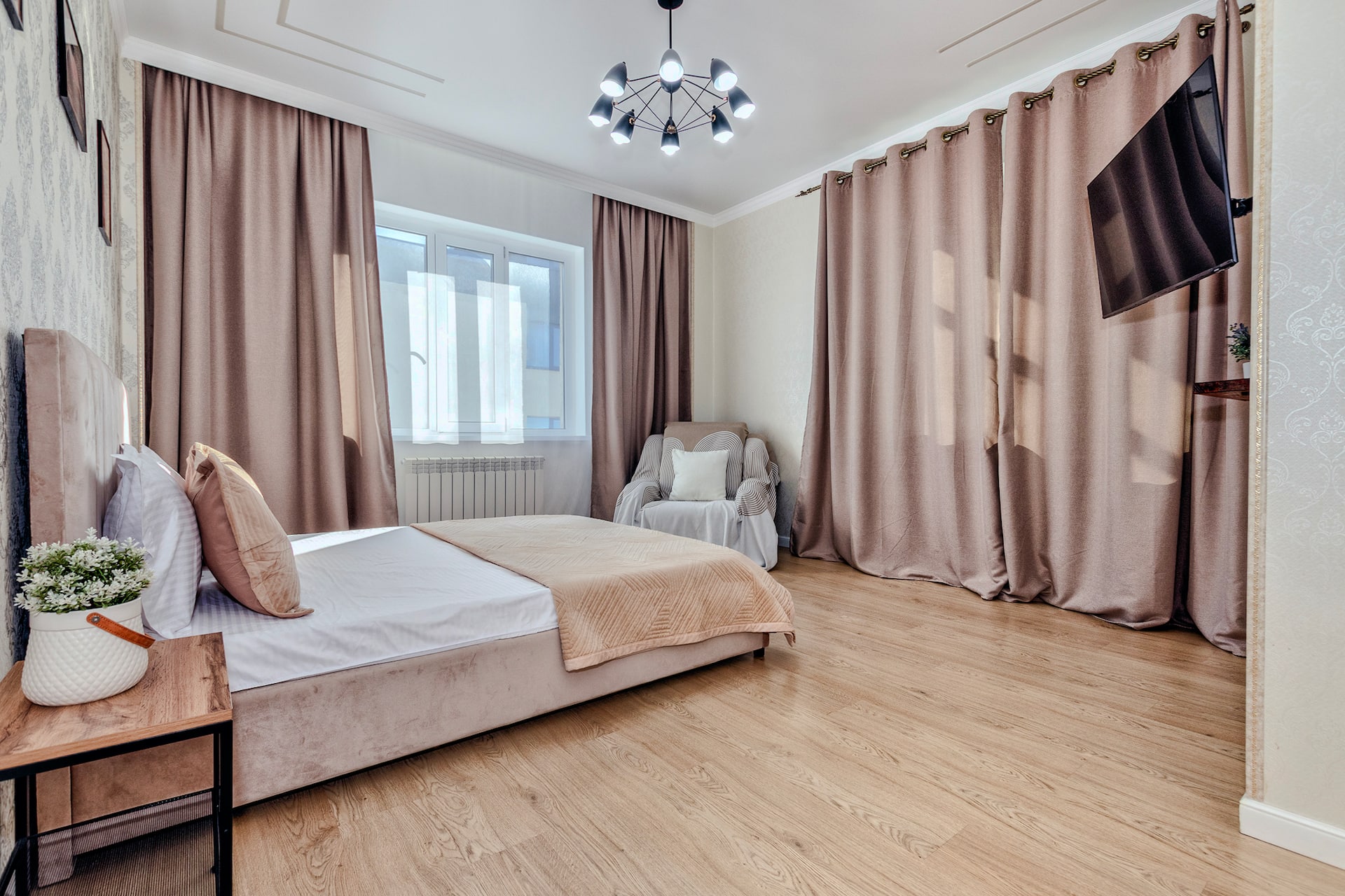 Abay 10 — apartment in Astana